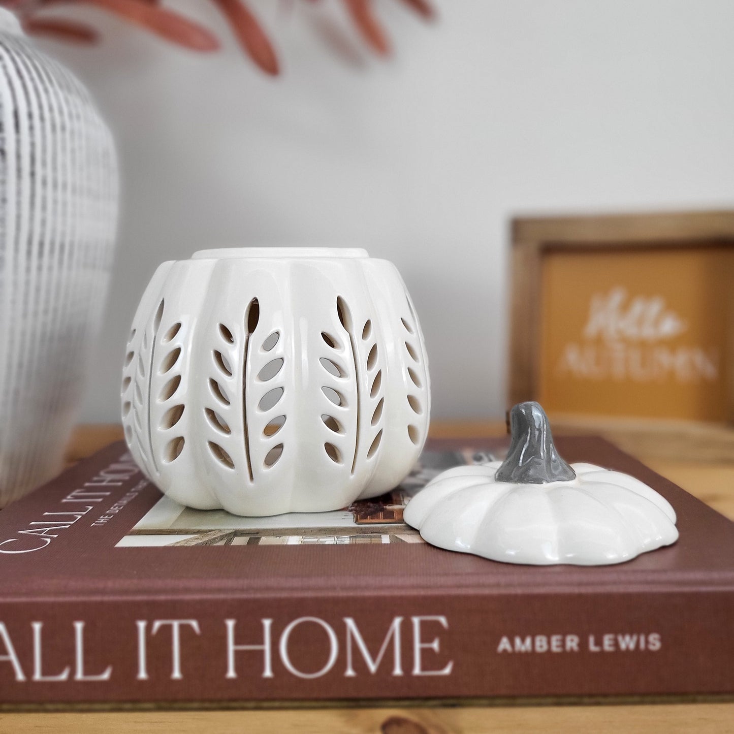 Cream Leaf Cutout Pumpkin Wax Melt Burner