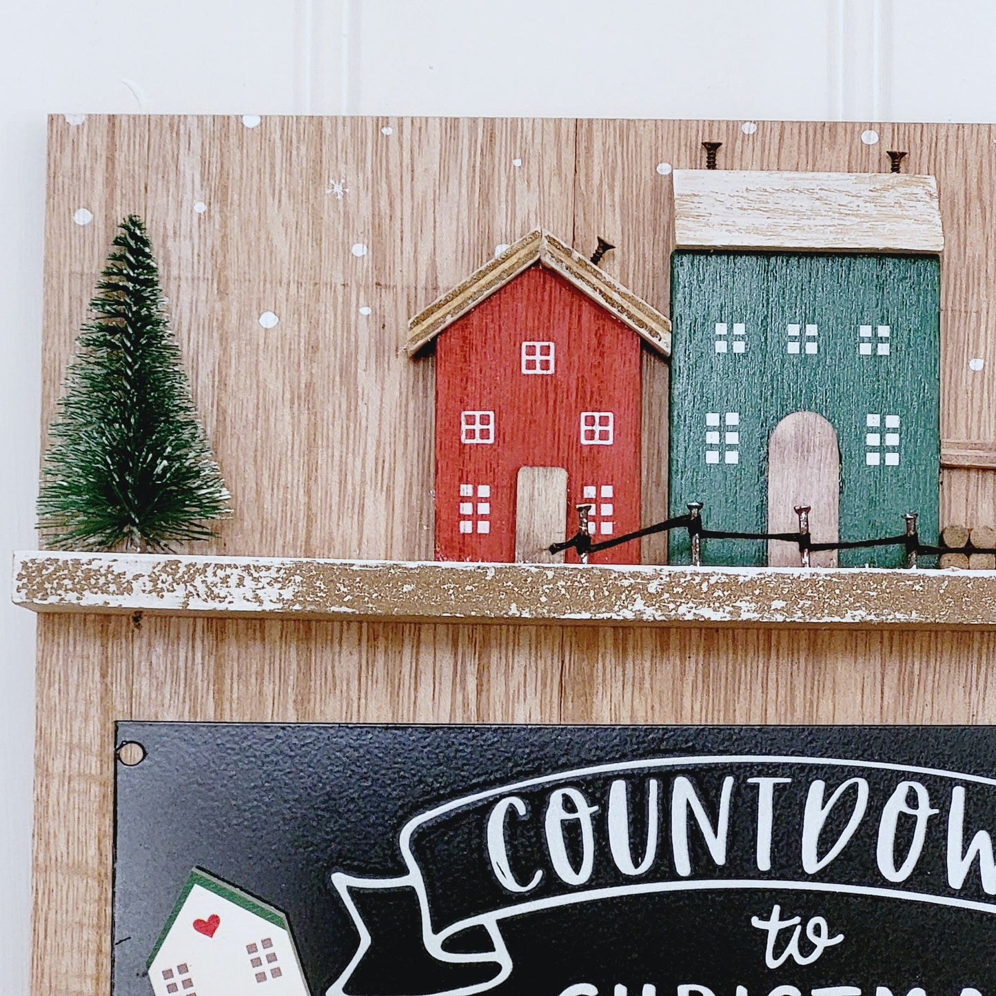 Wooden Magnetic House Christmas Countdown Plaque