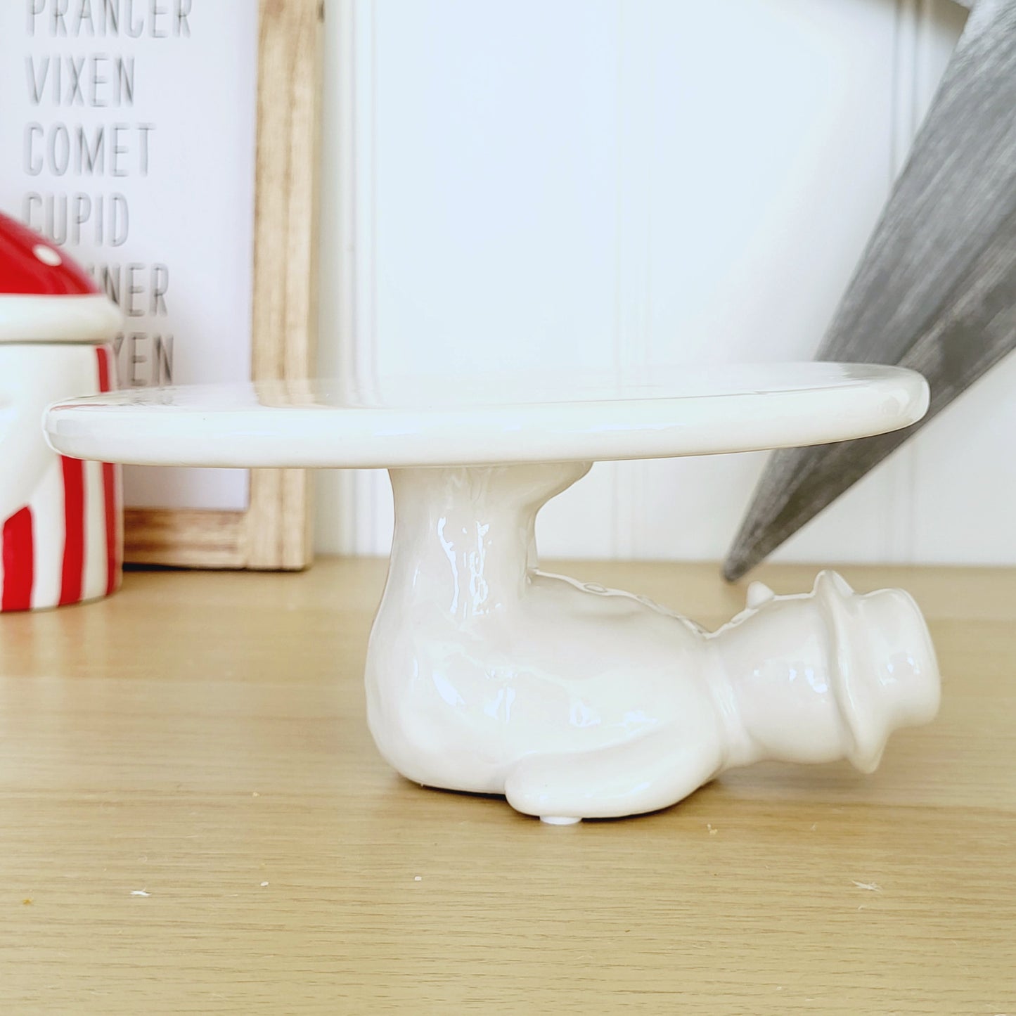 Ceramic Snowman Cake Stand