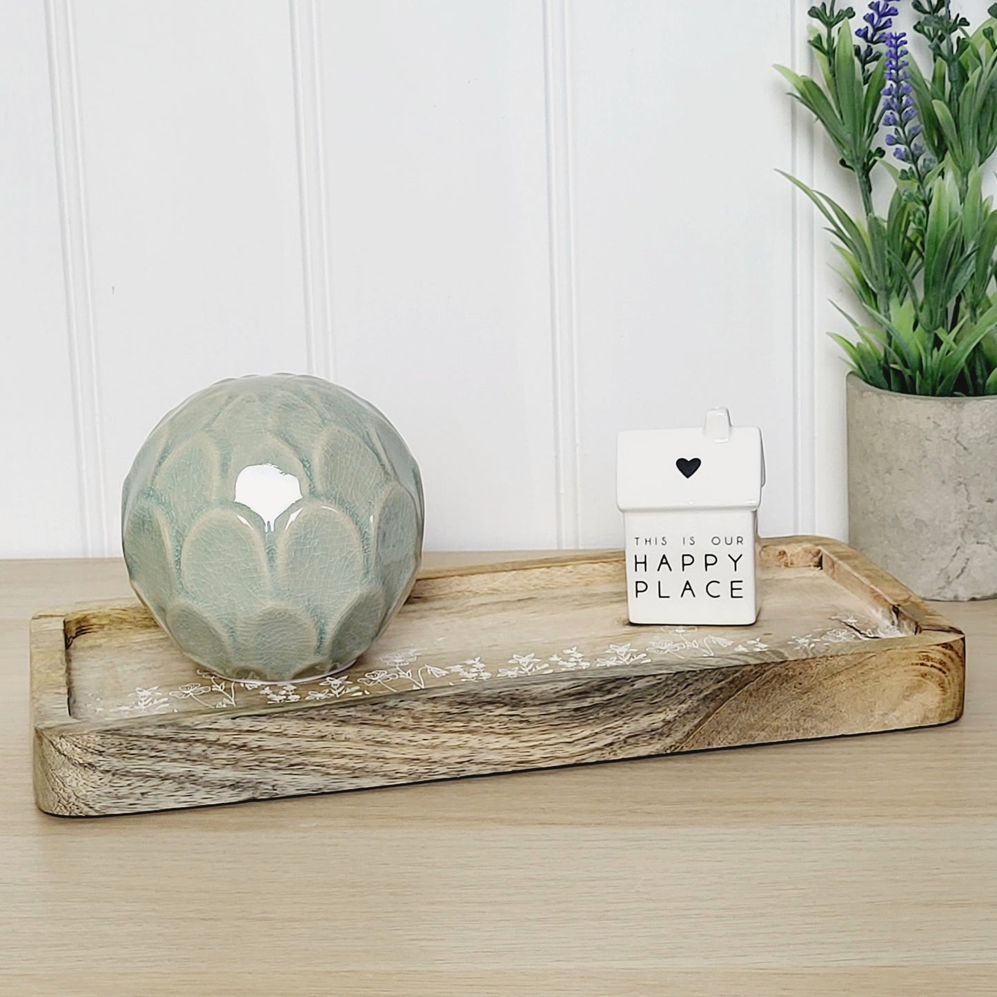 Floral Etched Mango Wood Tray