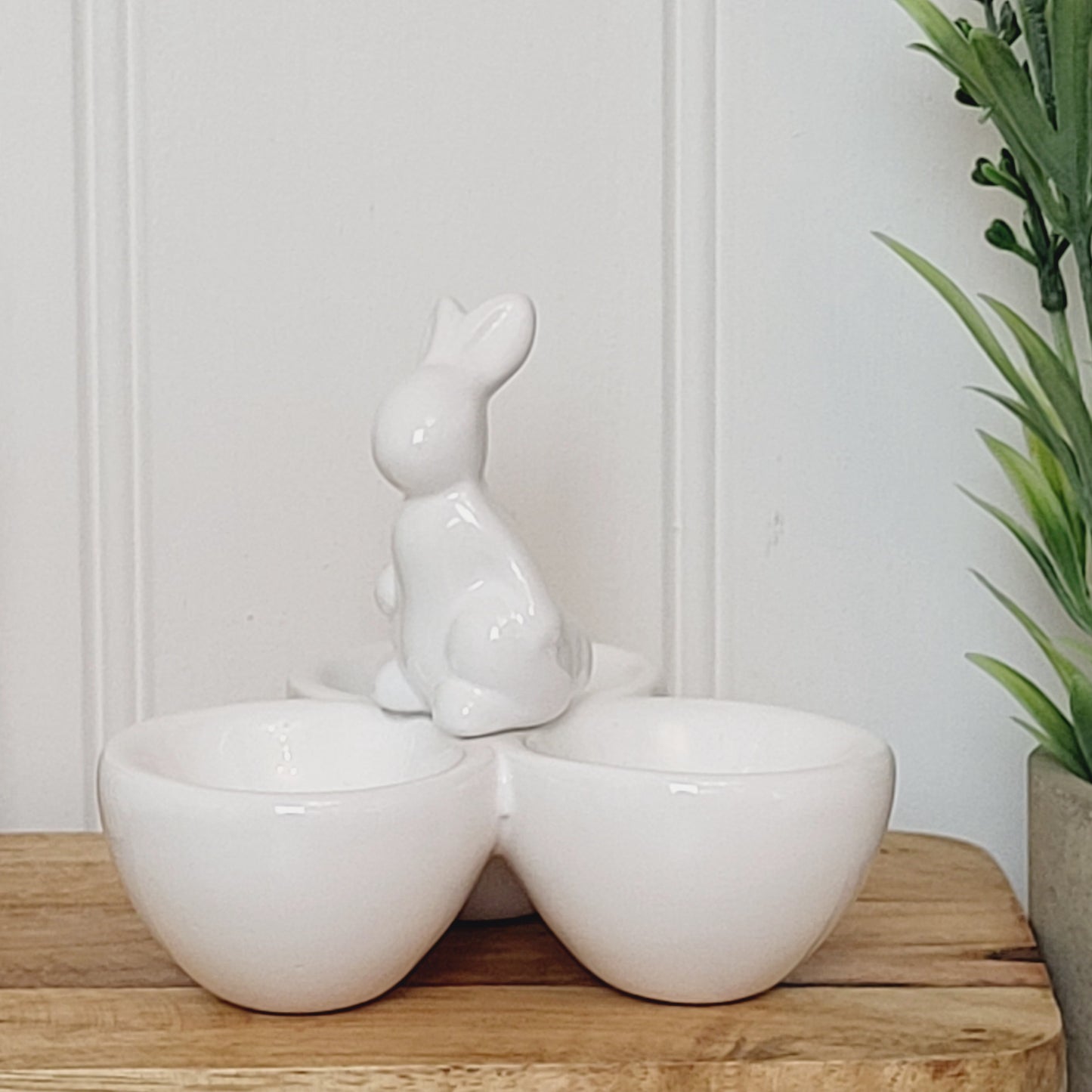 Ceramic Bunny Three Egg Bowl