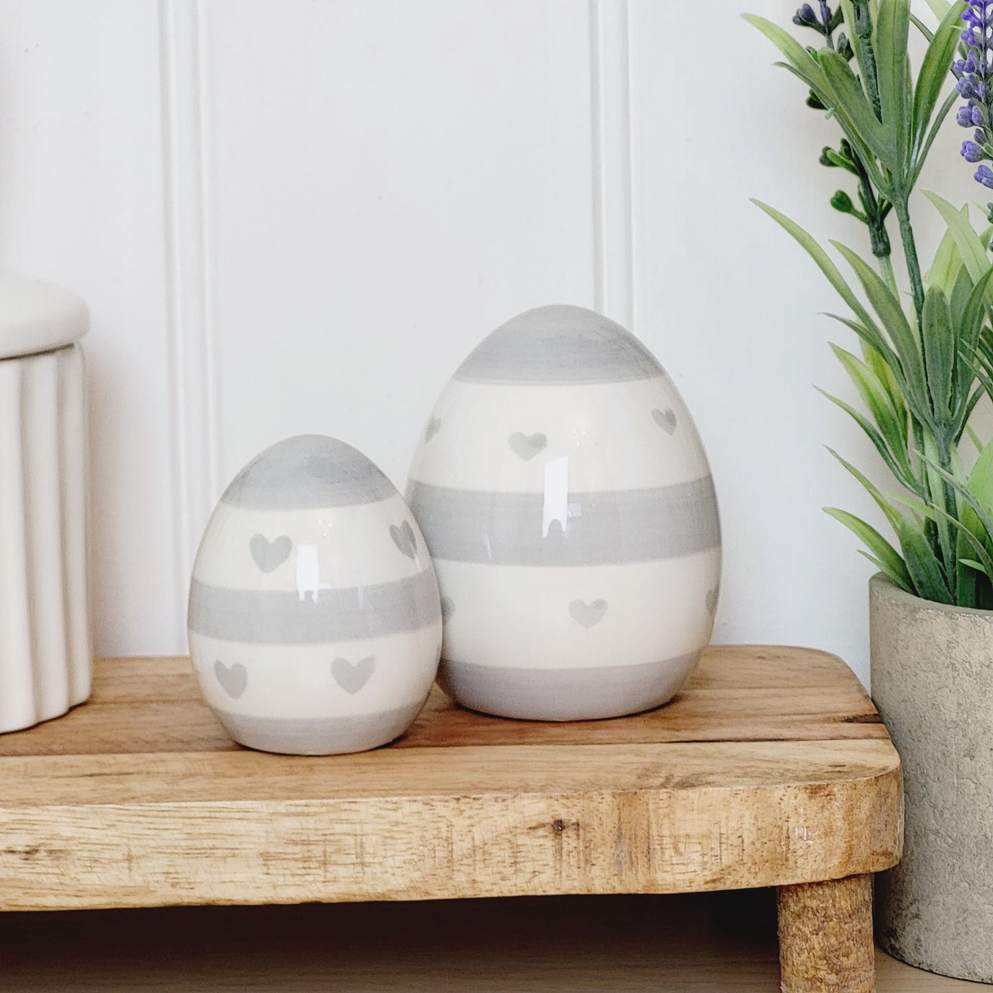 Grey Heart & Stripe Ceramic Egg - 2 Sizes