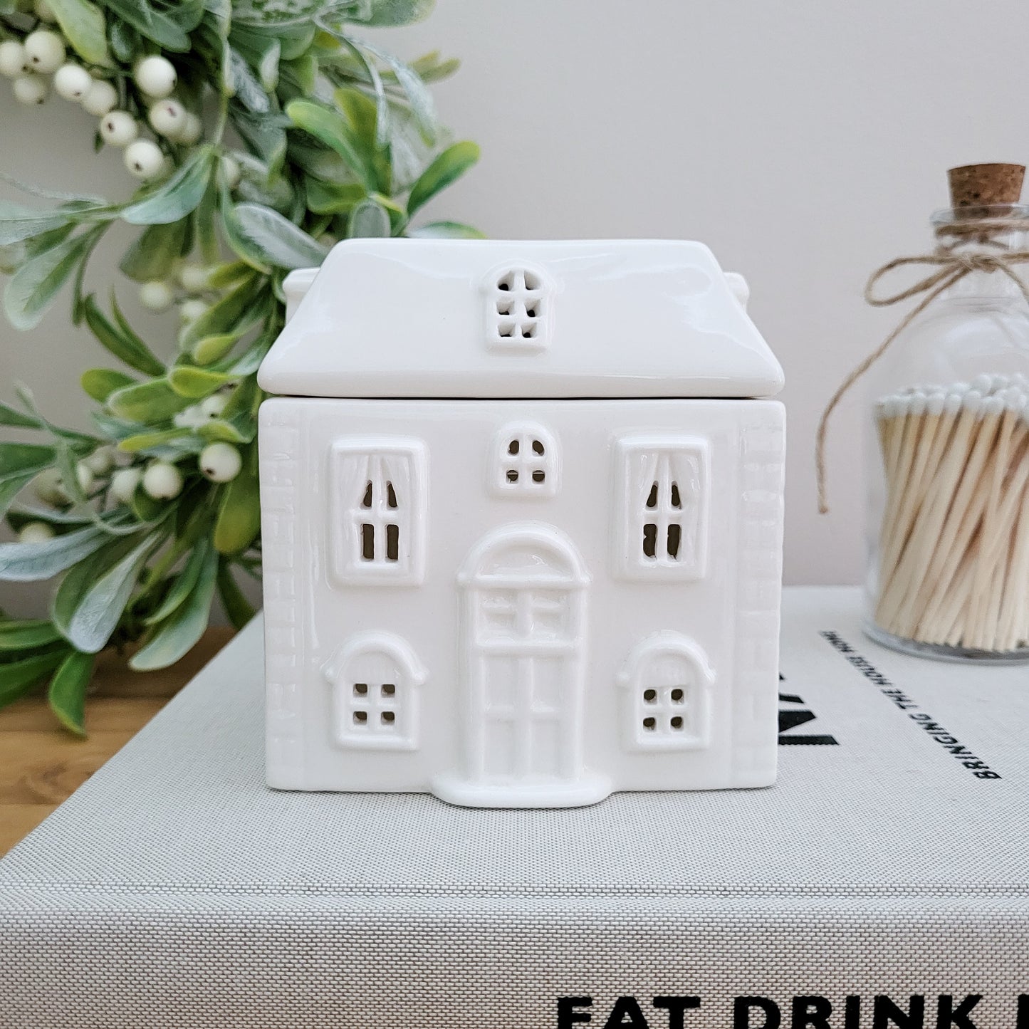 White Ceramic House Oil Burner