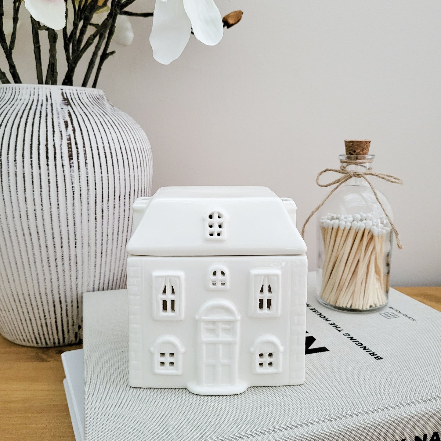 White Ceramic House Oil Burner