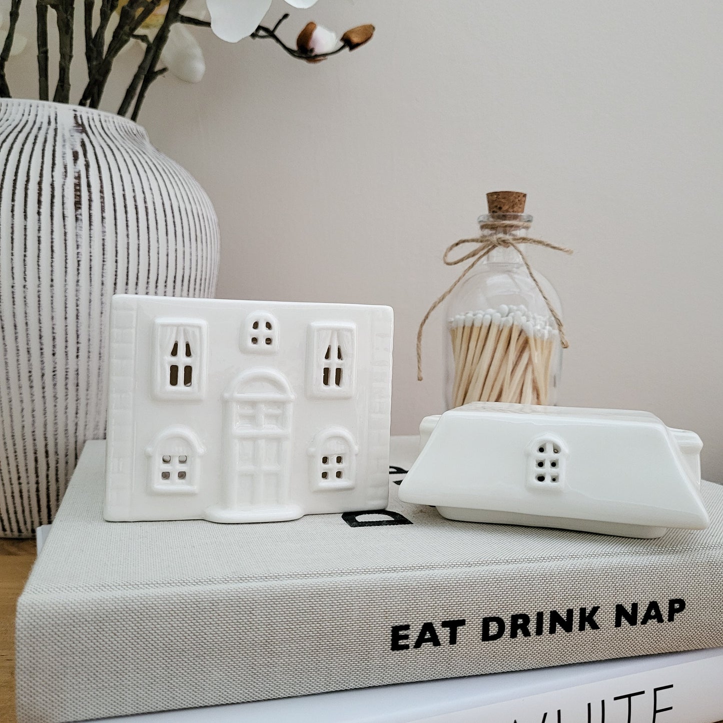 White Ceramic House Oil Burner