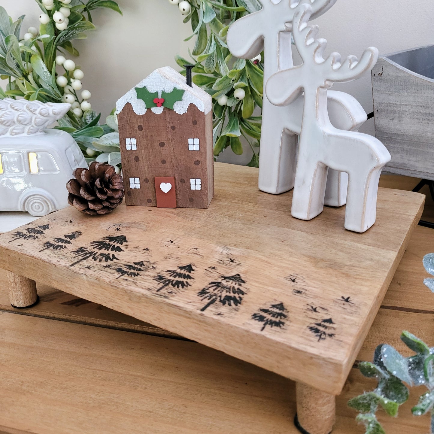 Christmas Tree Raised Wooden Board