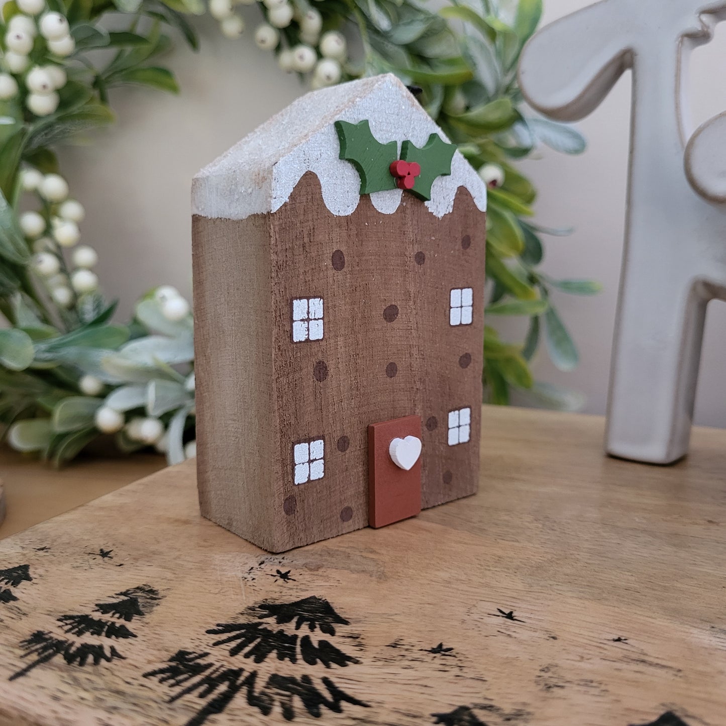 Wooden Christmas Pudding House Block