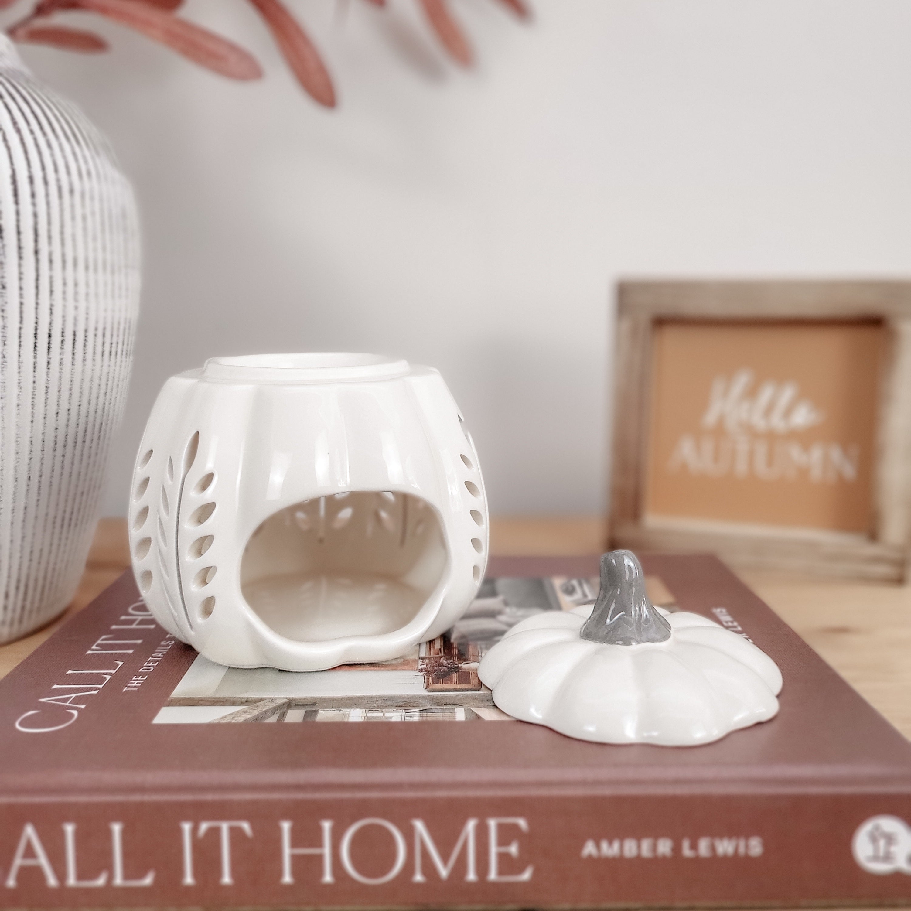 Cream Leaf Cutout Pumpkin Oil Burner