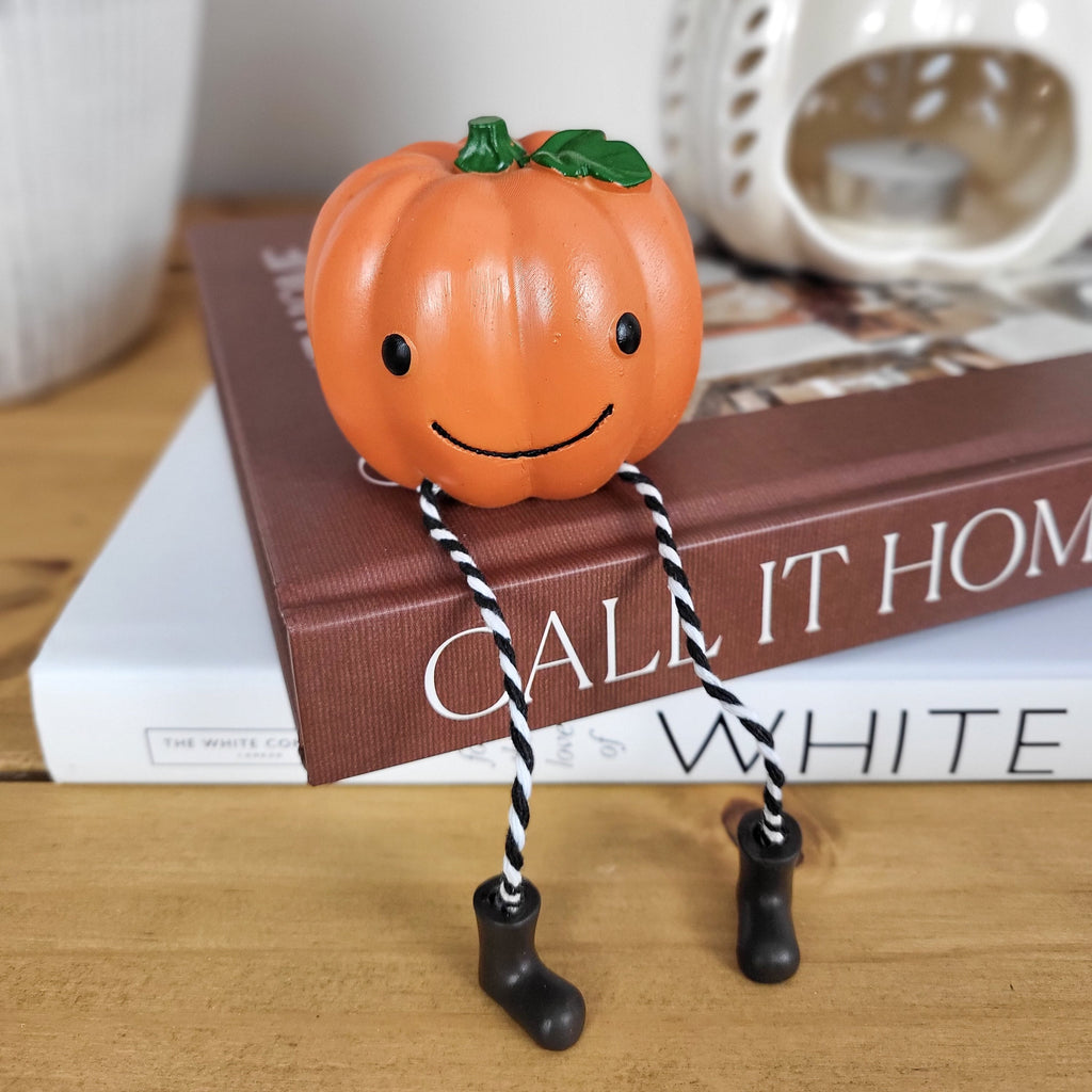 Smiling Pumpkin Shelf Sitter Ornament
