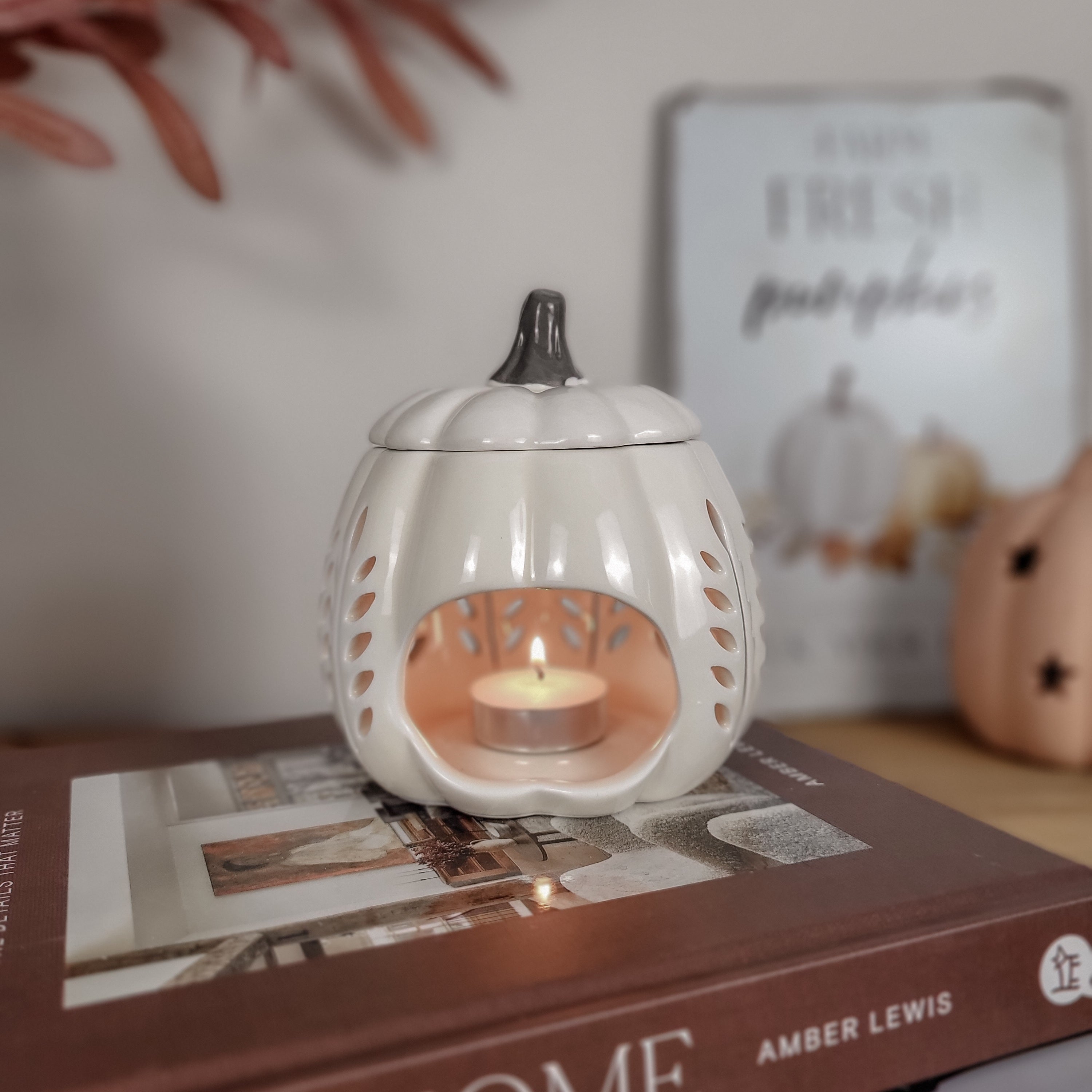 Cream Leaf Cutout Pumpkin Oil Burner