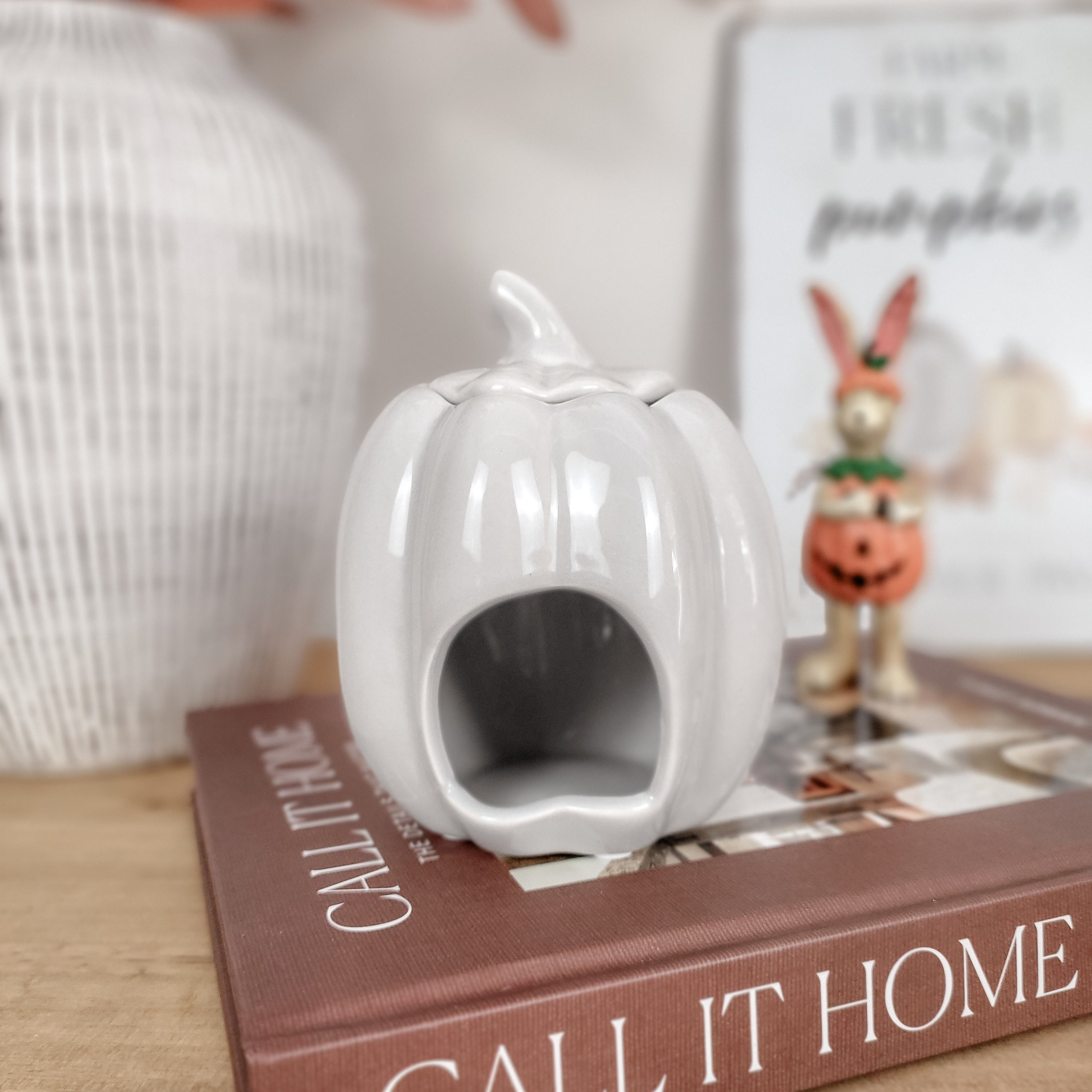 Grey Pumpkin Oil Burner
