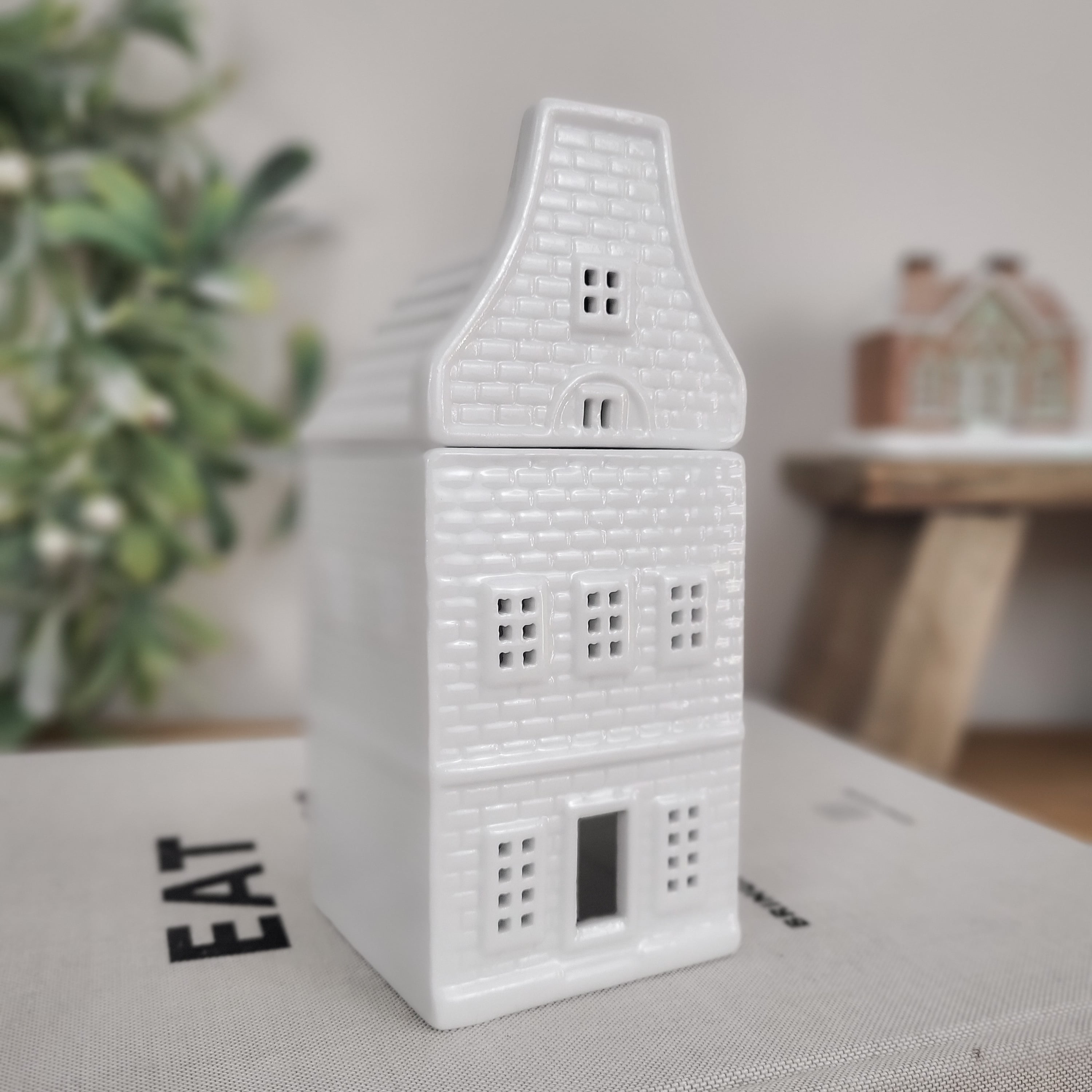 Nordic House Oil Burner