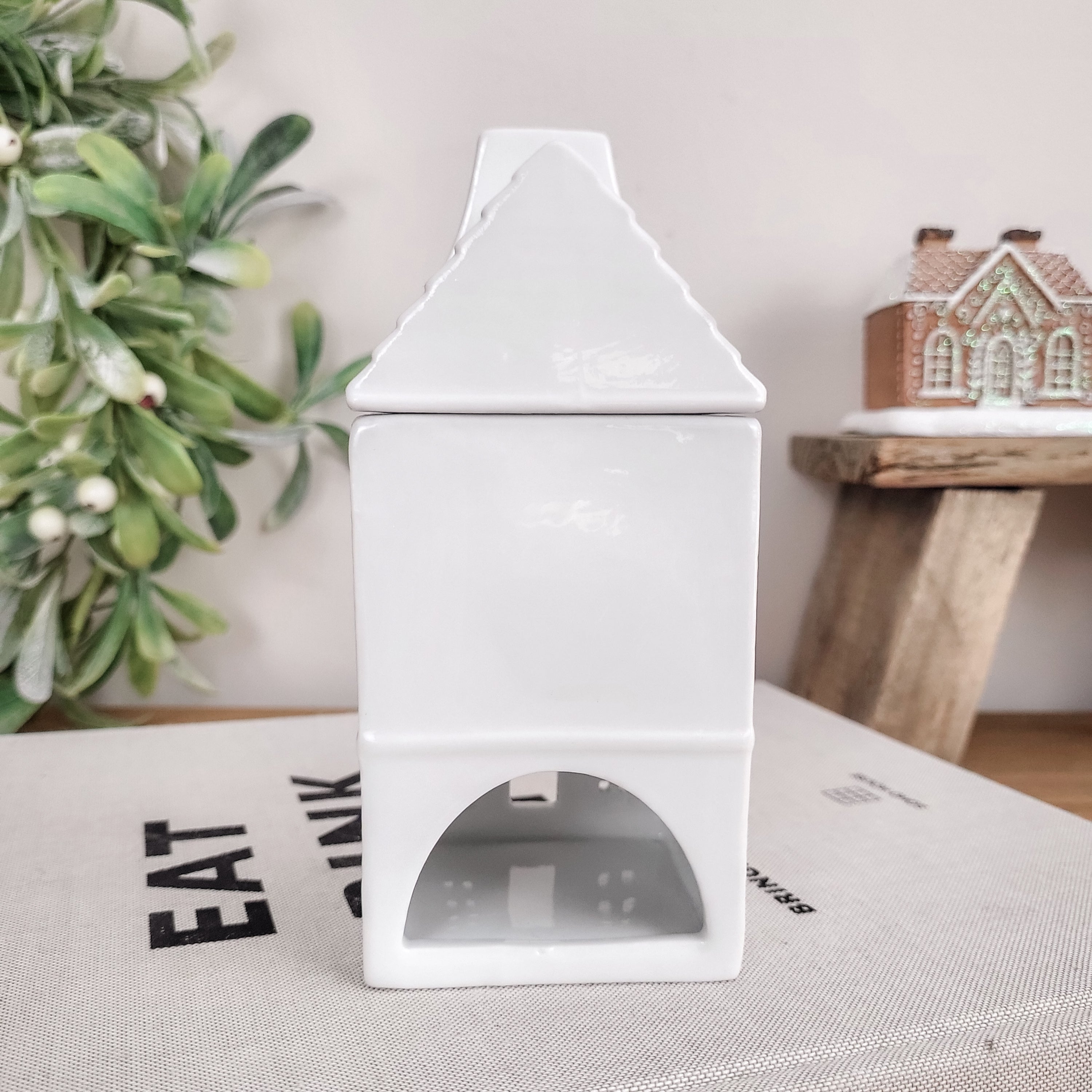 Nordic House Oil Burner
