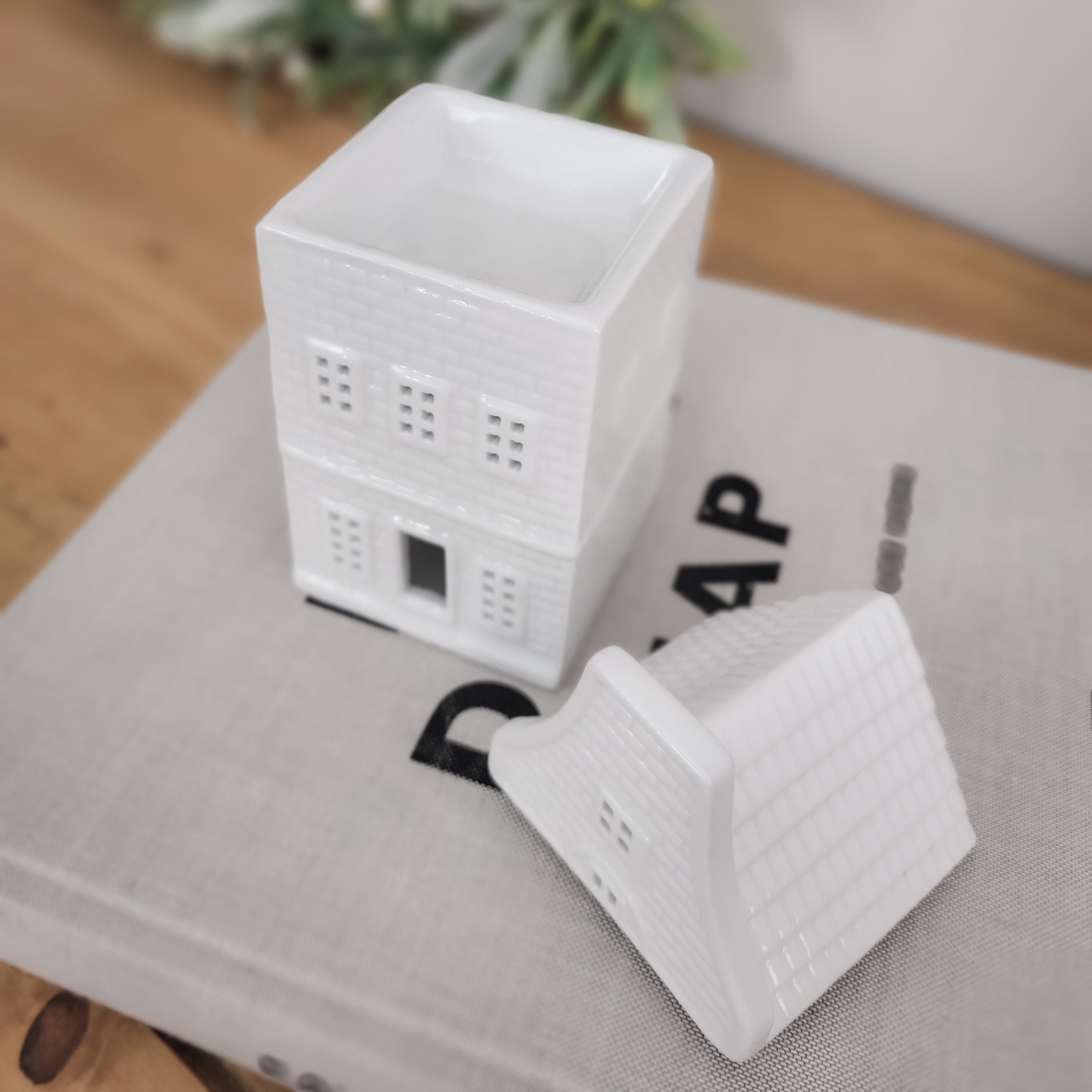 Nordic House Oil Burner