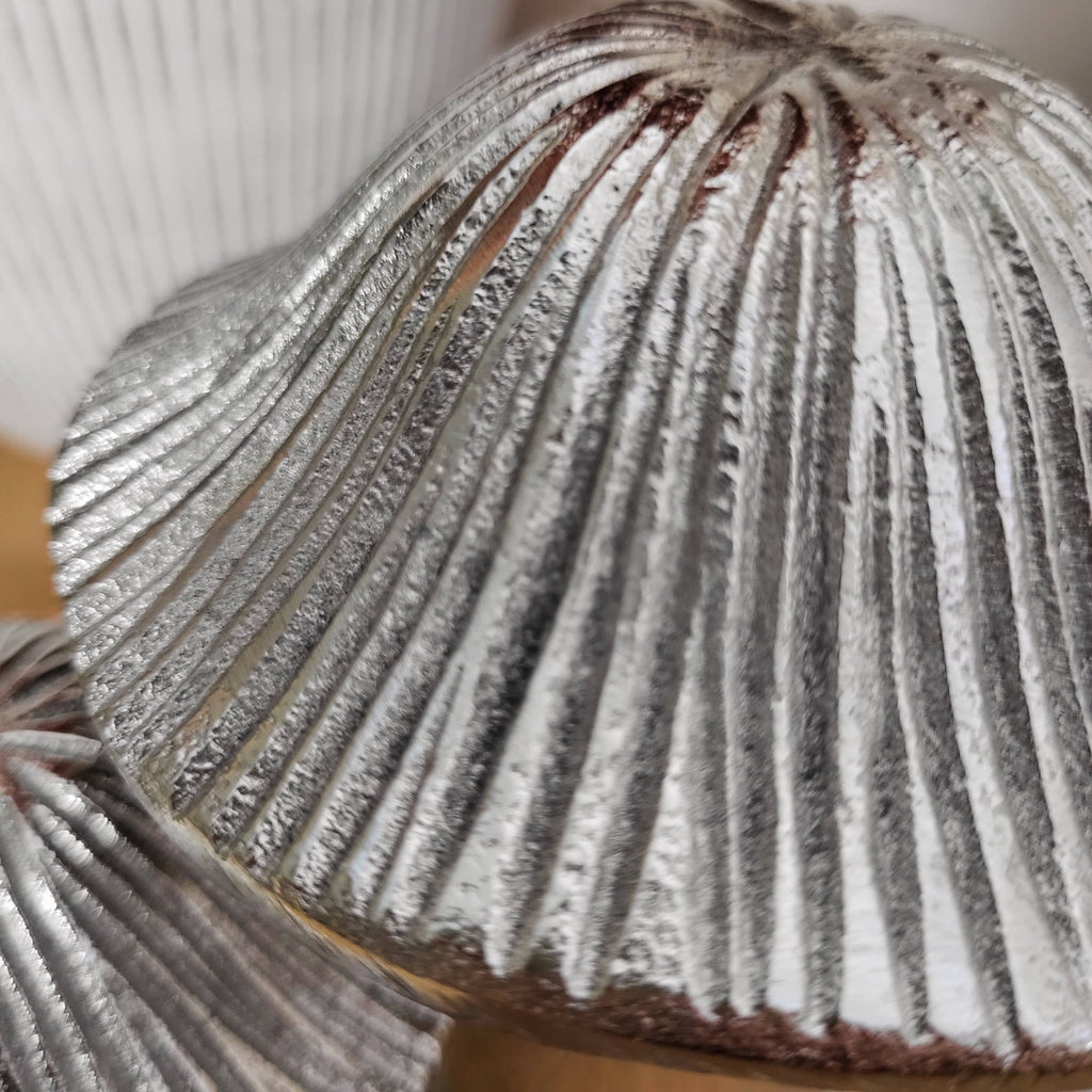 Mango Wood Metal Cap Mushrooms