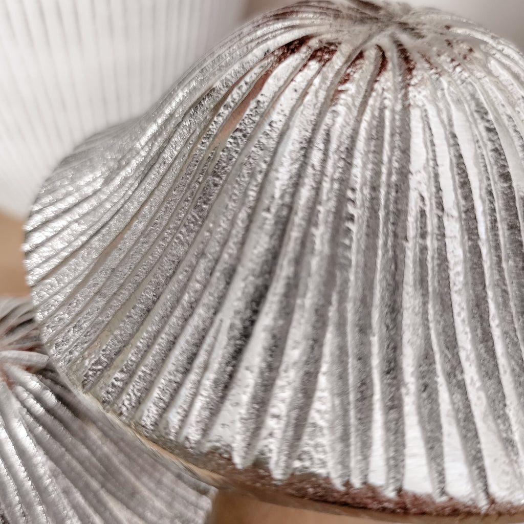 Mango Wood Metal Cap Mushrooms