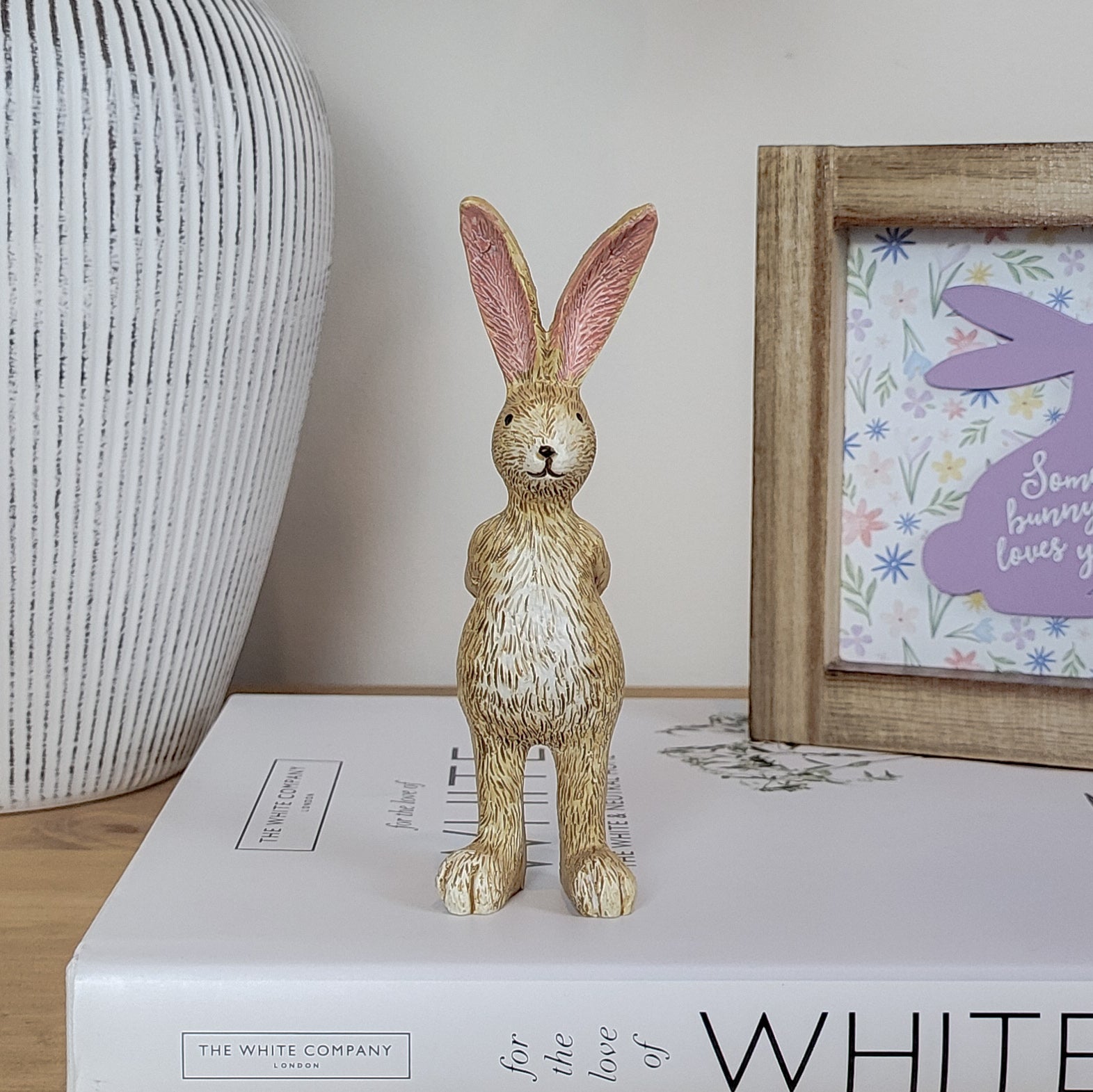 Rabbit With Rose Ornament