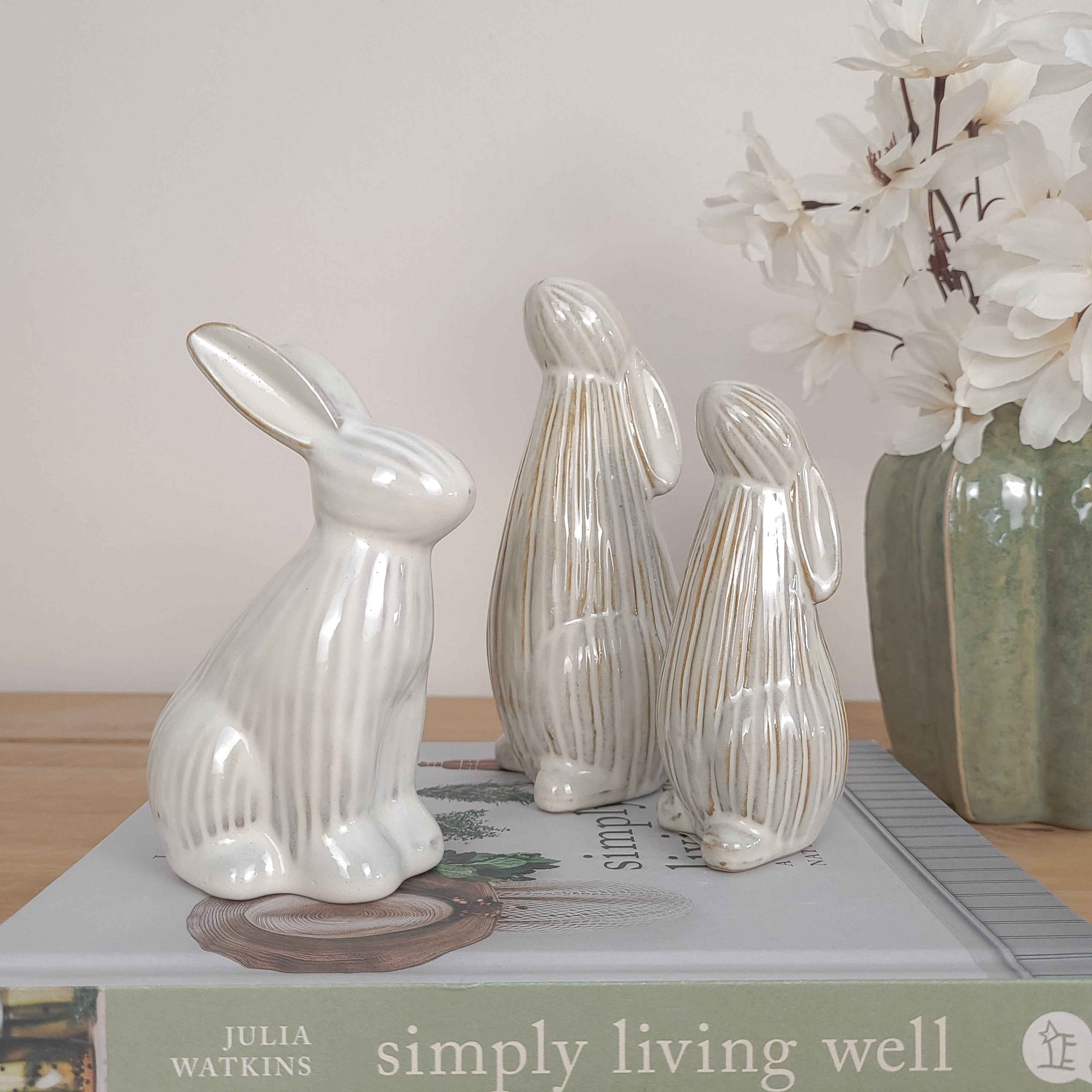 Beige Ribbed Bunny Ornaments