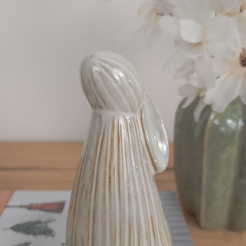 Beige Ribbed Bunny Ornaments