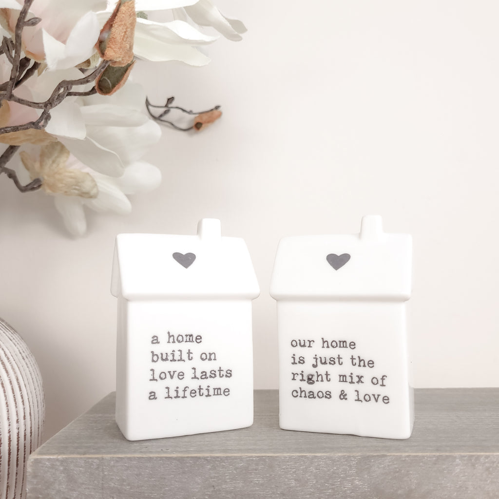 Ceramic House Ornaments with Quotes 9.4cm
