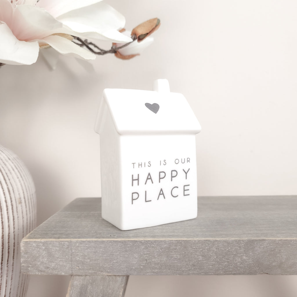 Small Porcelain House Ornaments with Quotes 9cm